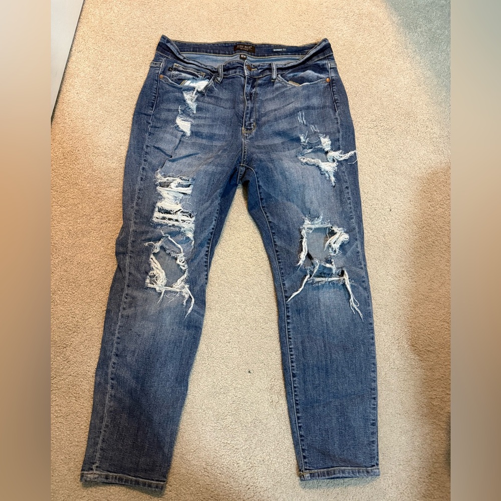 Judy Blue 16w Boyfriend fit denim jean distressed